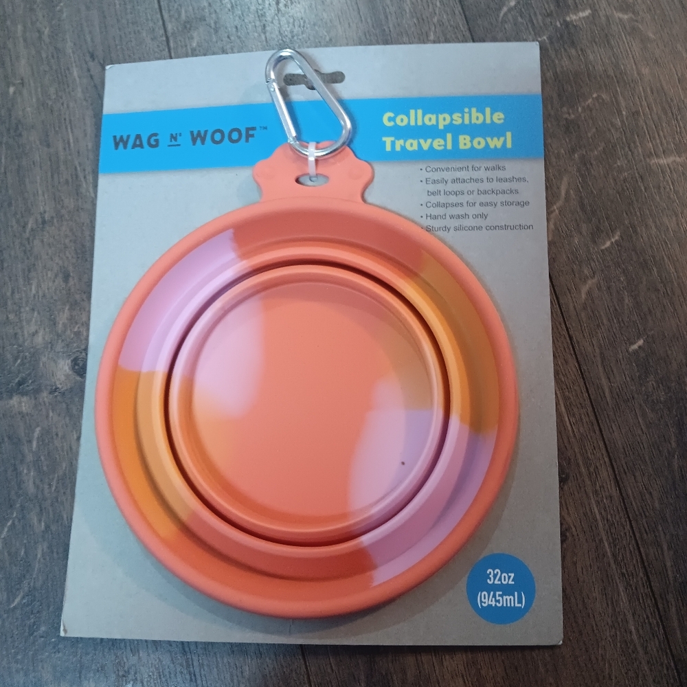 Wag N Woof collapsible dog travel bowl